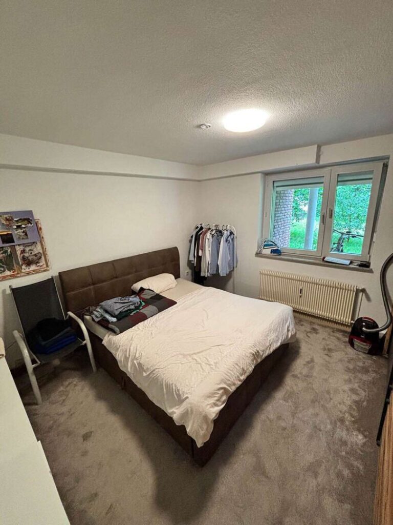 Schlafzimmer KG